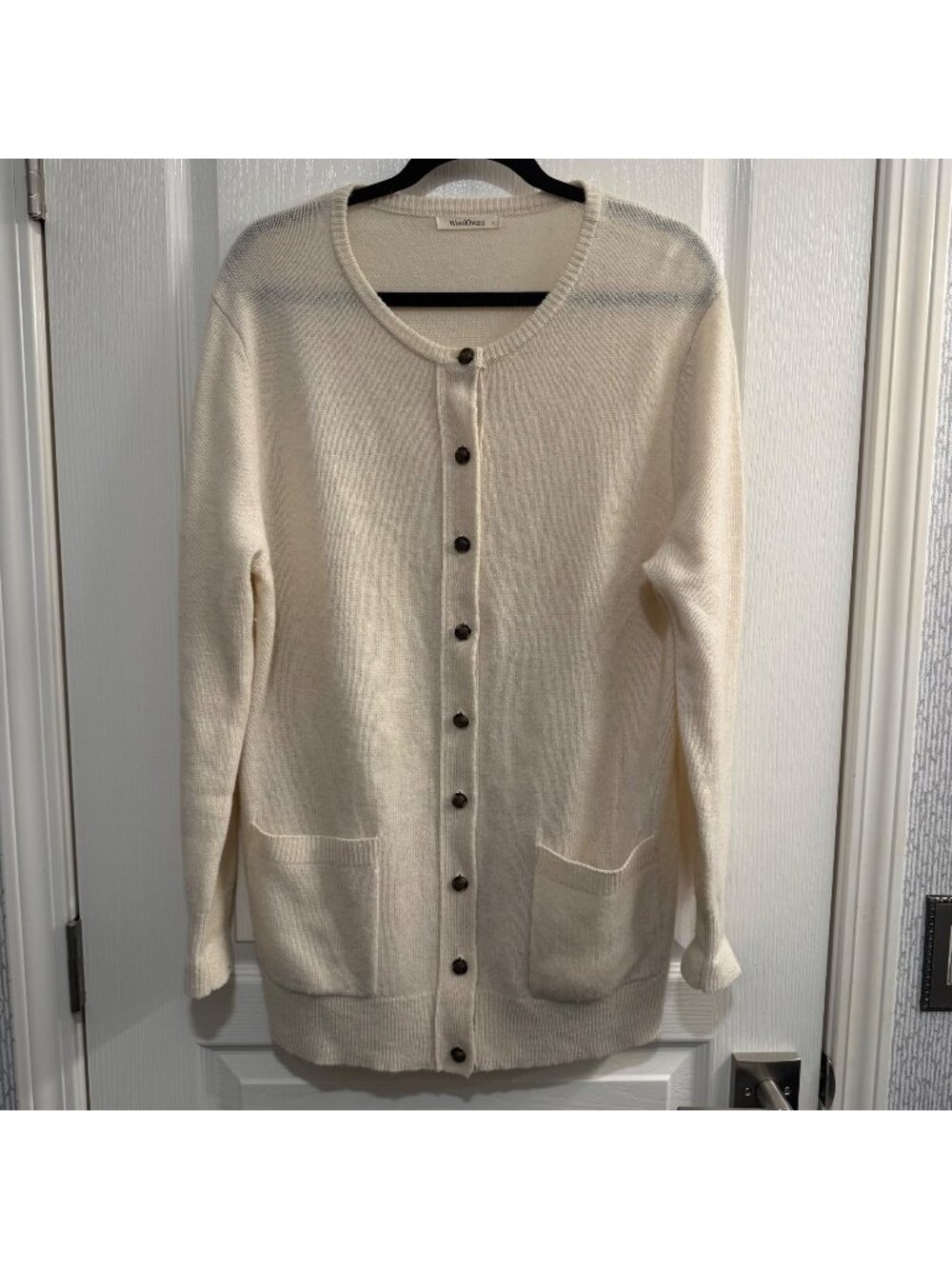 WoolOvers Cream Crew Neck Cardigan 100% Lambswool Size Large